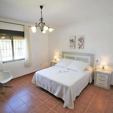 度假居 La Tapia 阿利坎特